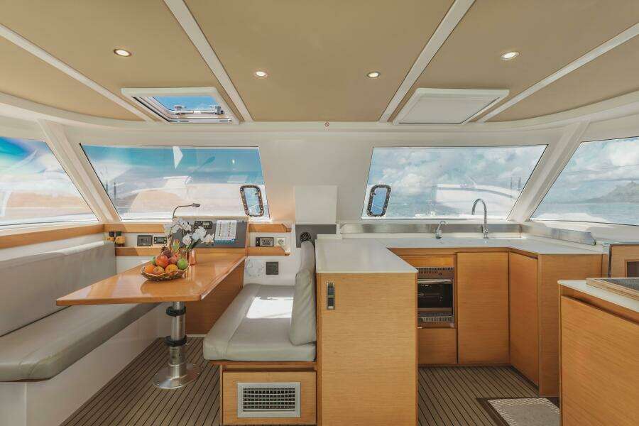 2016 Nautitech Open 40