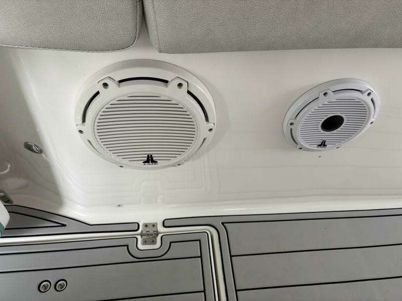 2021 Sea Fox 288 COMMANDER