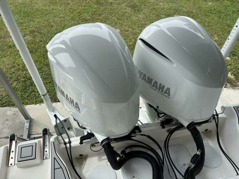 2021 Sea Fox 288 COMMANDER