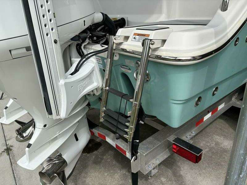 2021 Sea Fox 288 COMMANDER