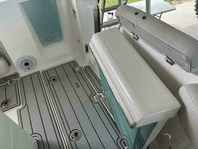 2021 Sea Fox 288 COMMANDER