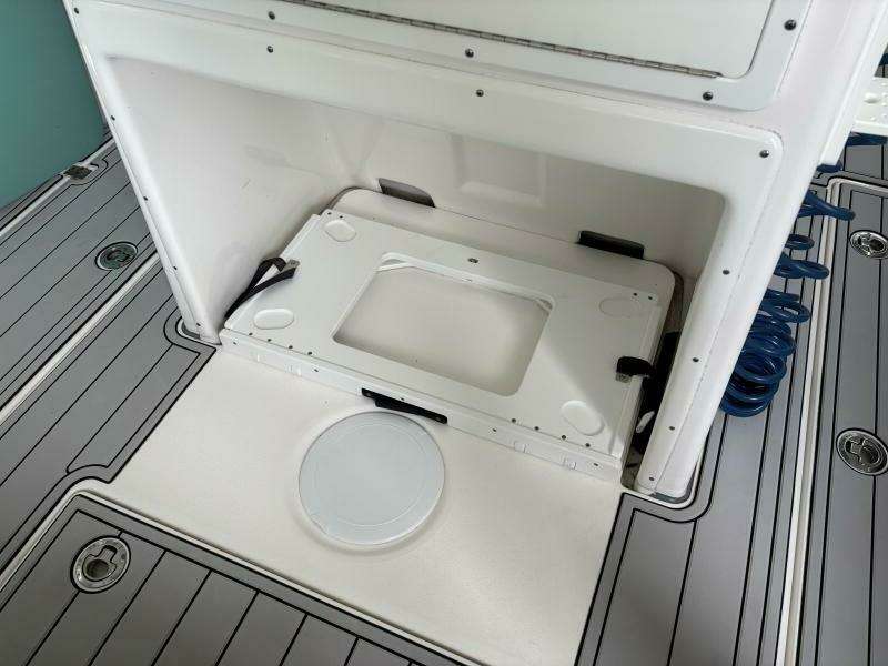 2021 Sea Fox 288 COMMANDER