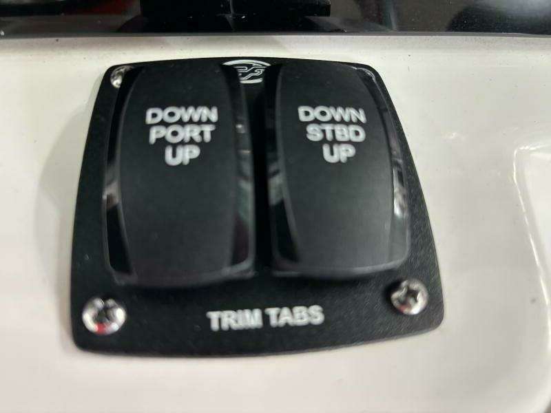 2021 Sea Fox 288 COMMANDER