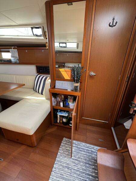 2013 Beneteau Oceanis 45