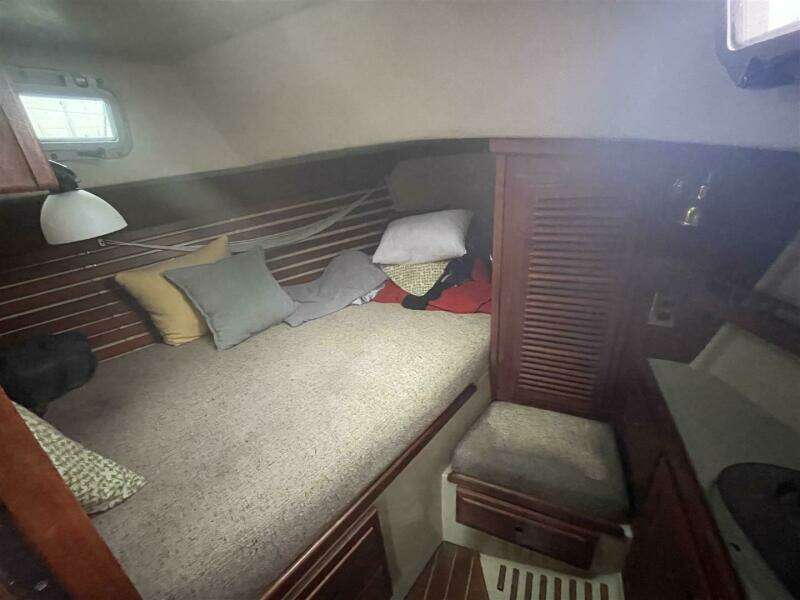 1989 Bayfield 36 Cutter