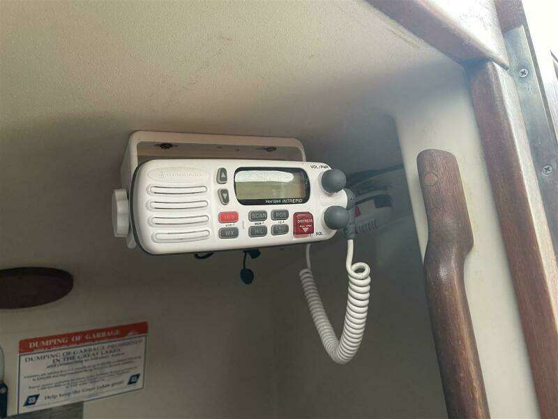 1989 Bayfield 36 Cutter