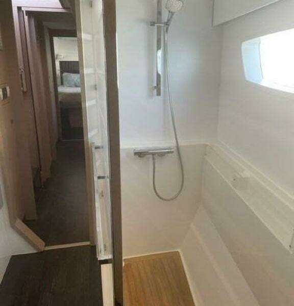 2020 Fountaine Pajot Saona 47