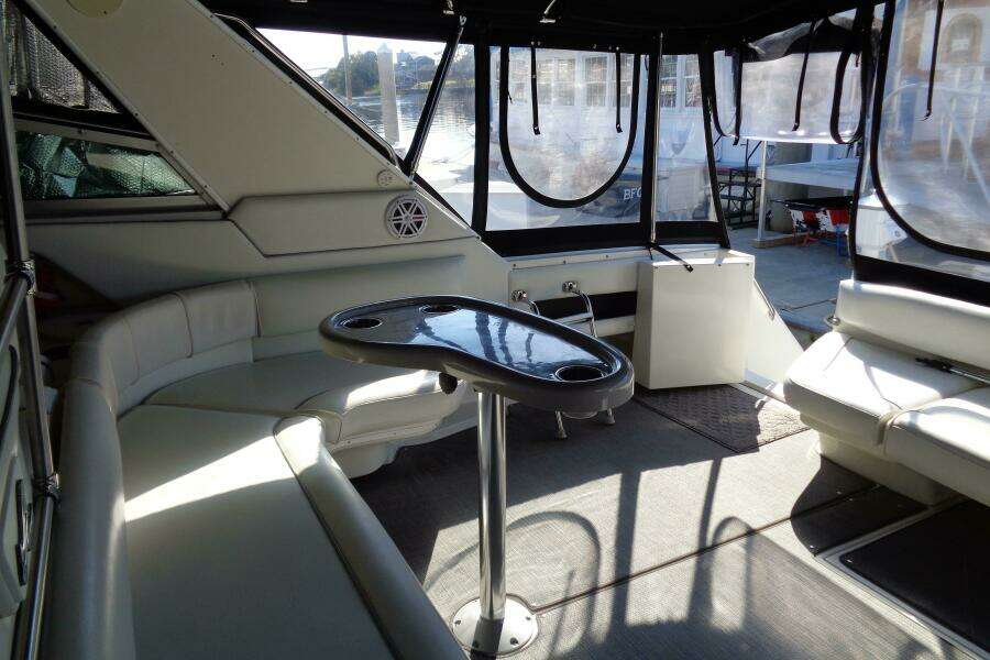 1991 Sea Ray 480 Sundancer