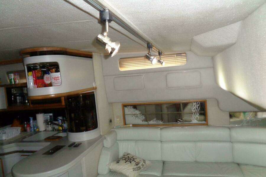1991 Sea Ray 480 Sundancer