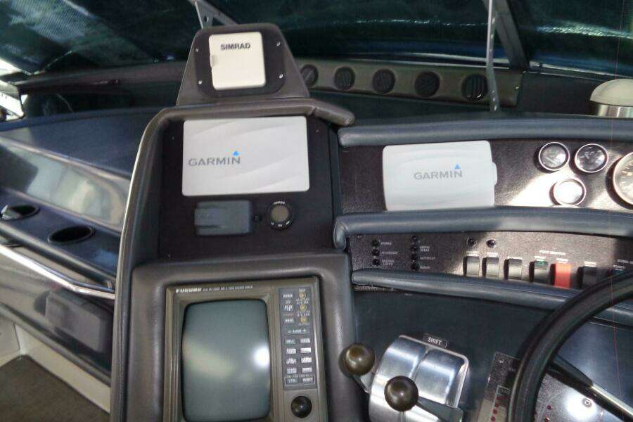 1991 Sea Ray 480 Sundancer