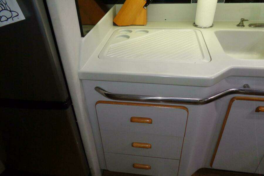 1991 Sea Ray 480 Sundancer