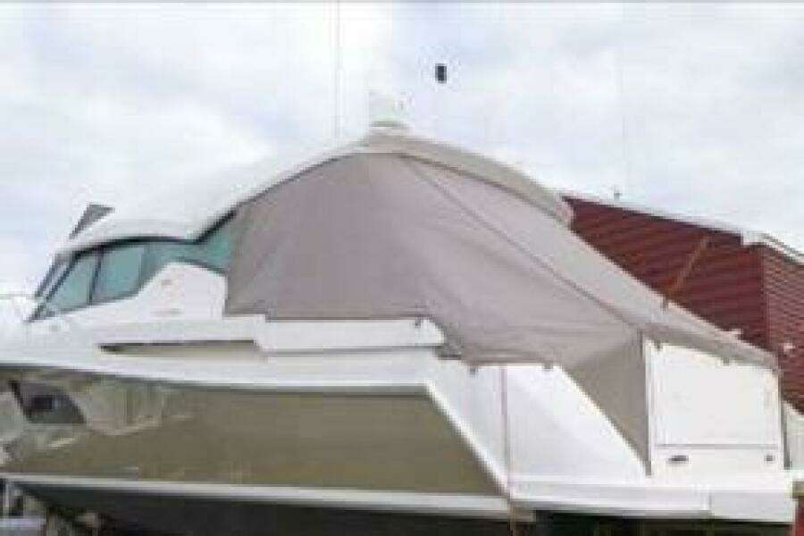 2014 Tiara Yachts 5000 Express