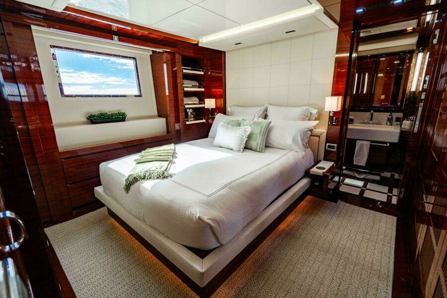2011 Benetti 