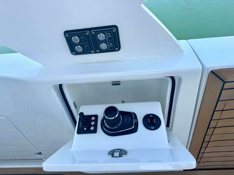 2027 Valhalla Boatworks V55 Sport Yacht