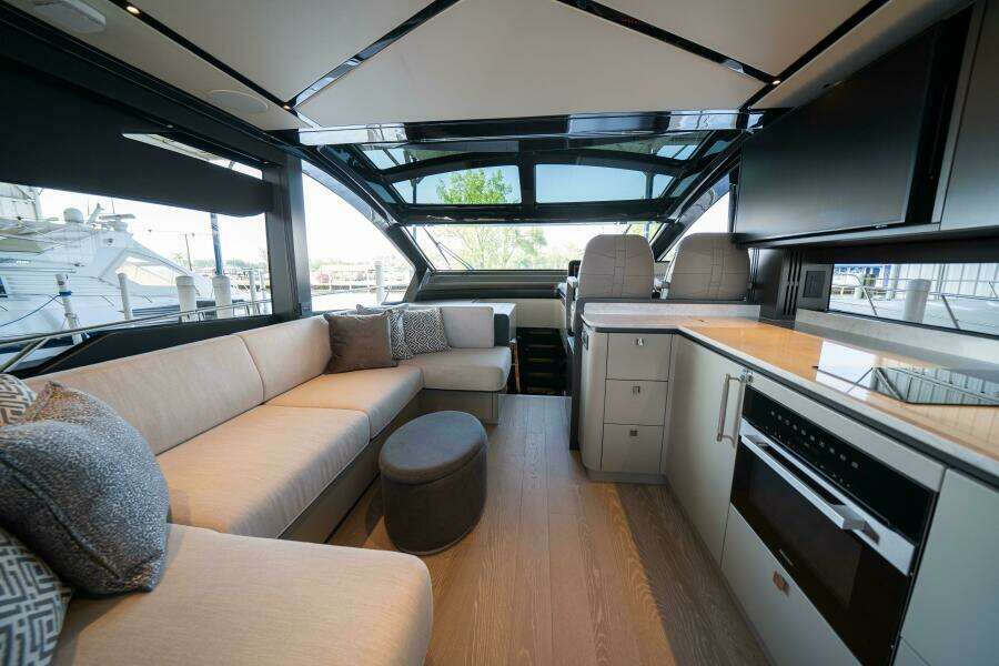 2026 Sunseeker 55 Predator