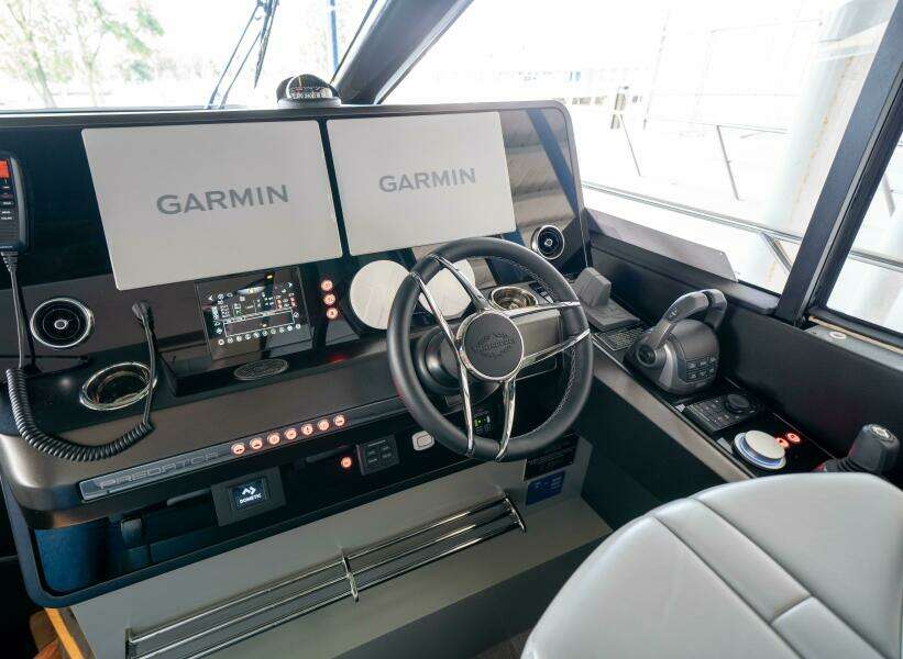 2026 Sunseeker 55 Predator