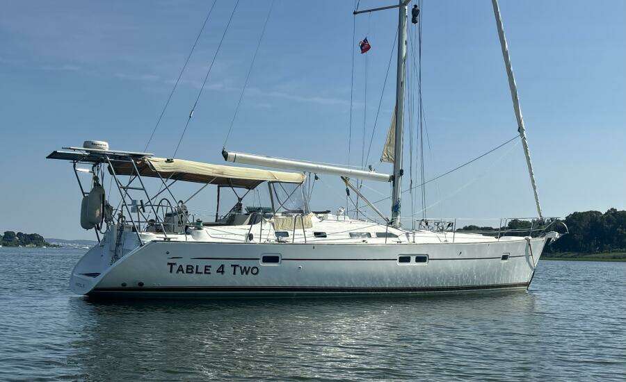 2004 Beneteau 423