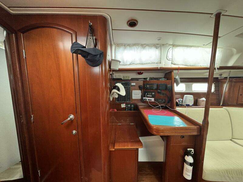 2004 Beneteau 423