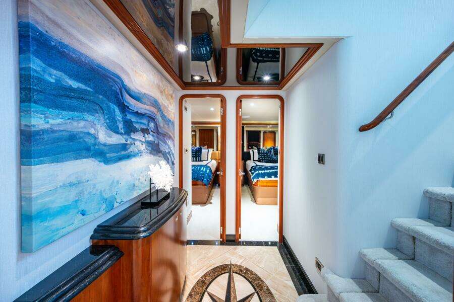 WESTPORT 112 LILA CUY