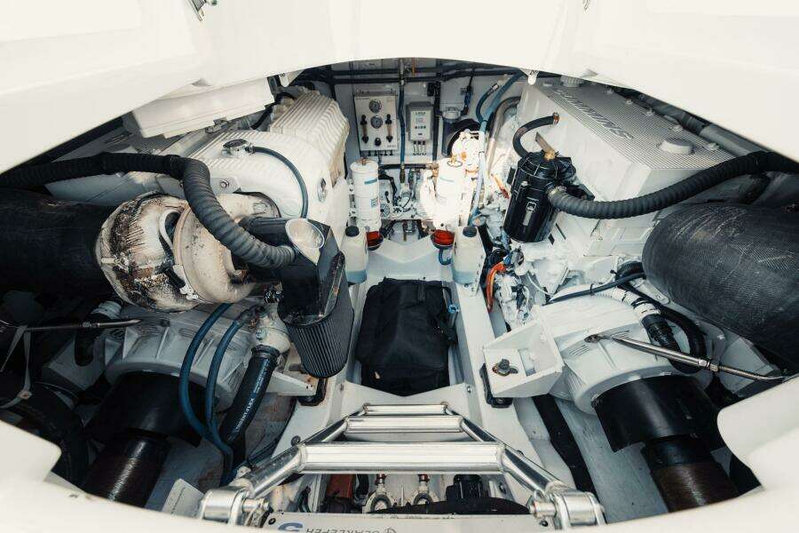 2016 F&S 40 Open Express