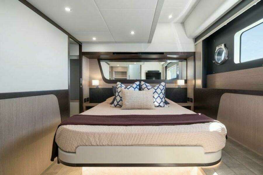 2026 Absolute 48 Coupe