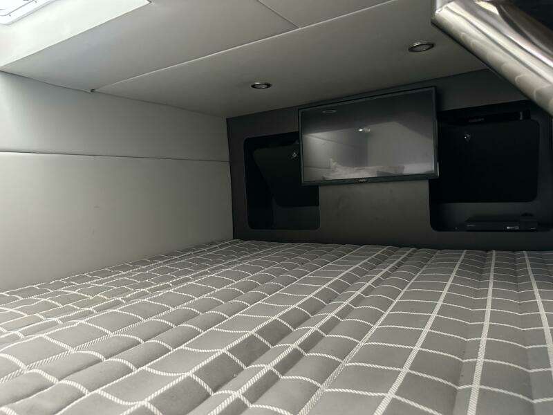 2021 Formula 350 Crossover Bowrider OB