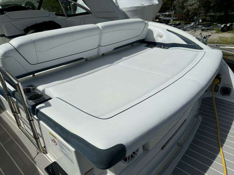 2021 Formula 350 Crossover Bowrider OB