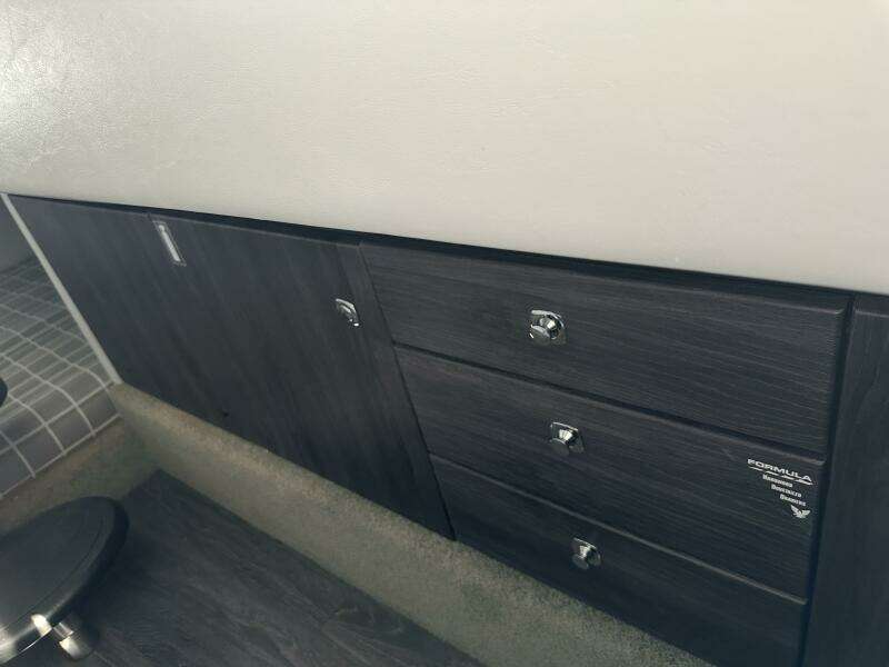 2021 Formula 350 Crossover Bowrider OB