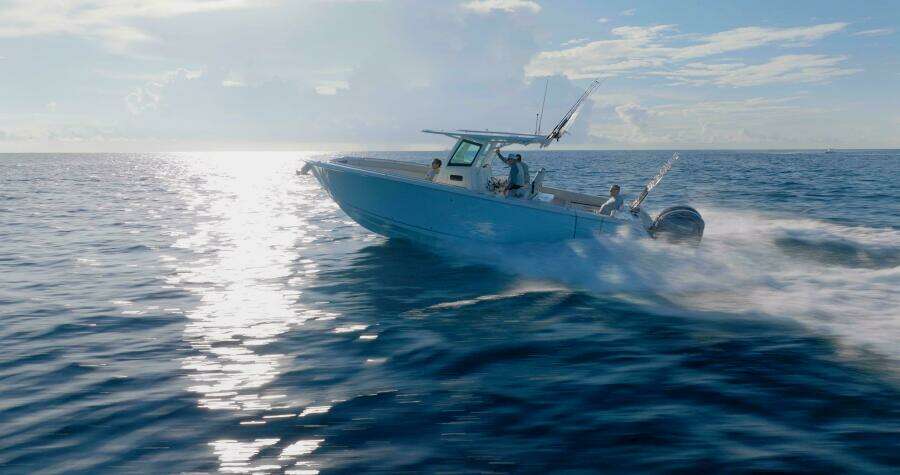 2025 Sailfish 312 Center Console
