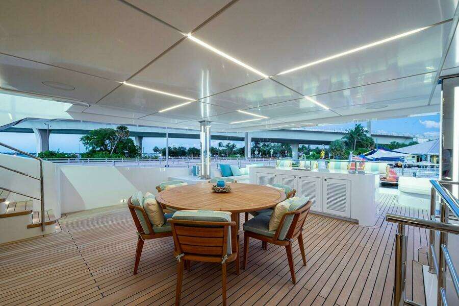 Luxurious 2020 Majesty 140 yacht deck with elegant seating and modern design.