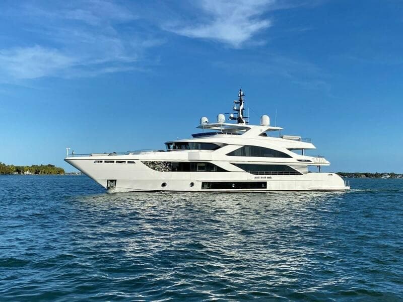 2020 Majesty Yachts 140