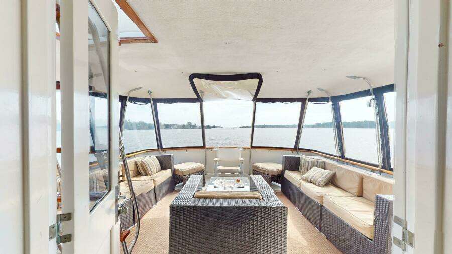 1974 Hatteras Motor Yacht