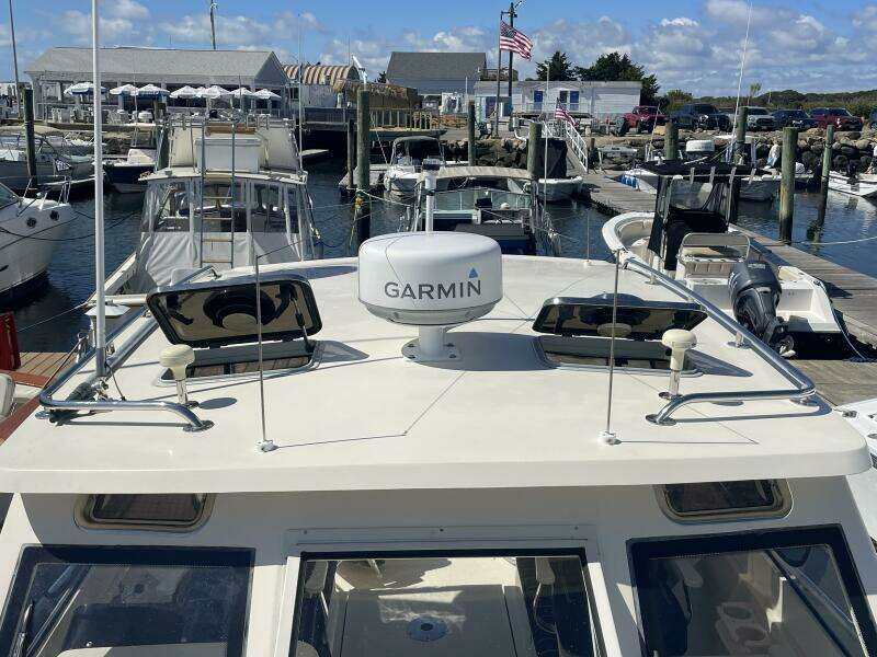2005 Mainship 30 Pilot II