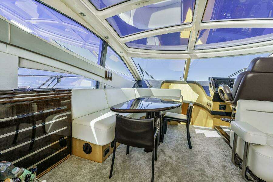 2014 Sunseeker Predator
