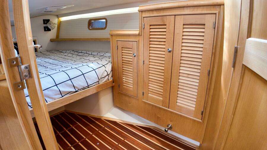 2023 Island Packet 439