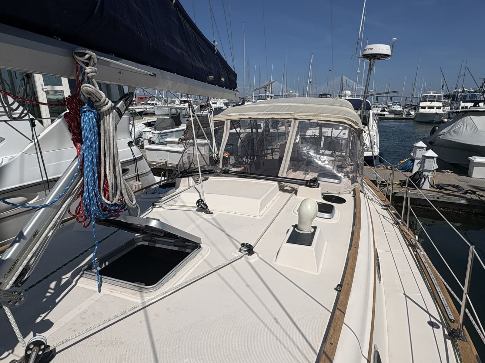 1995 Island Packet 40