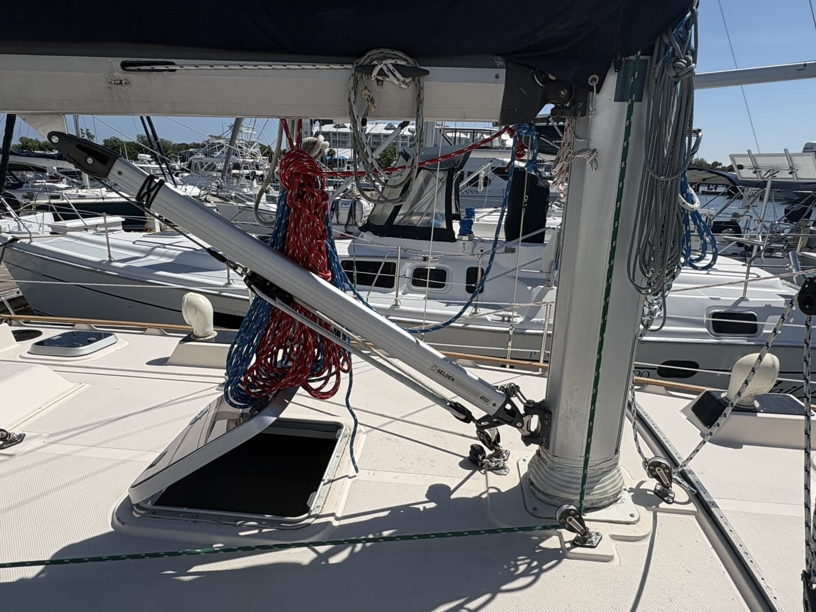 1995 Island Packet 40