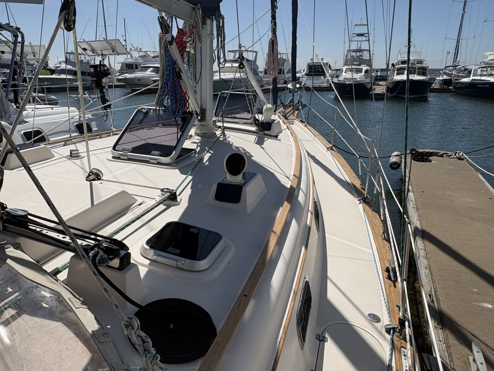 1995 Island Packet 40