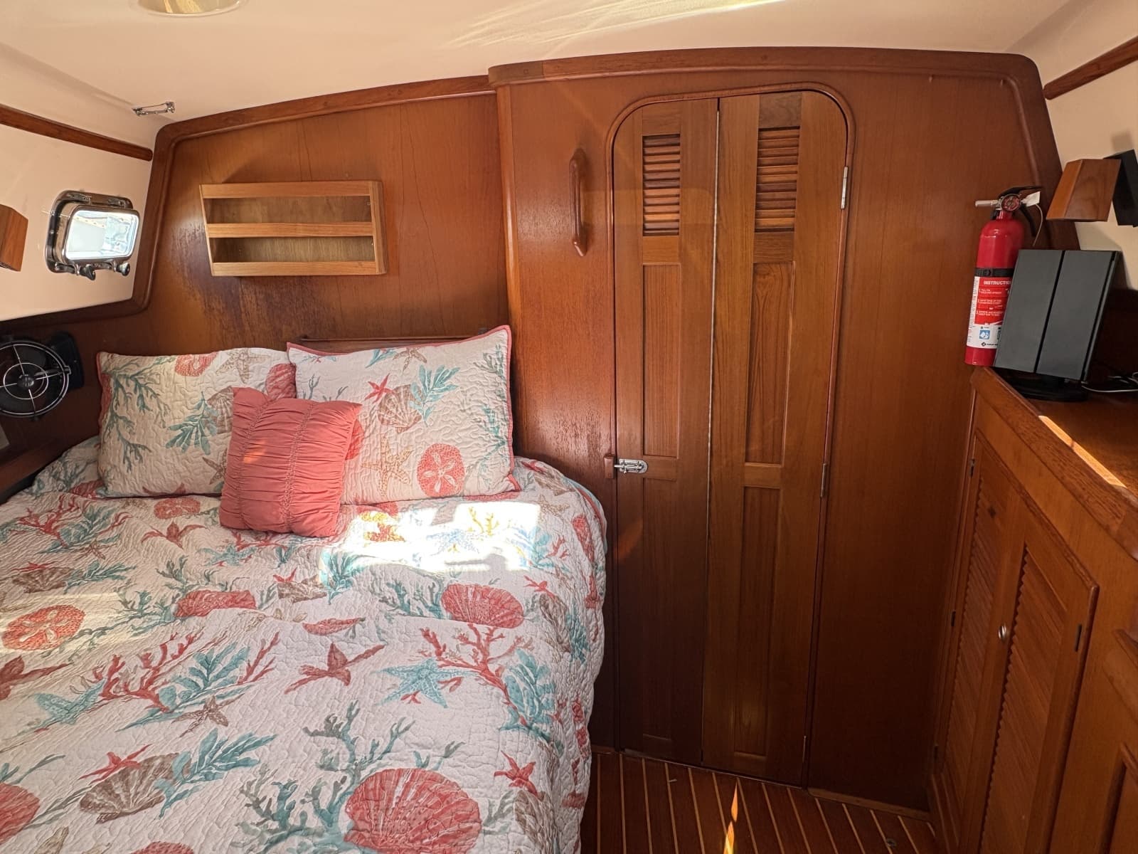 Forward cabin