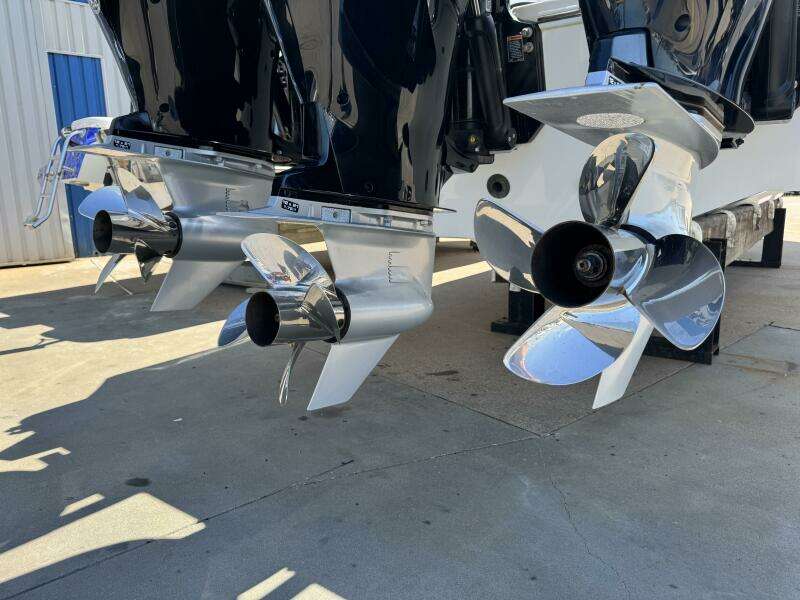 2022 Onslow Bay 33 TE