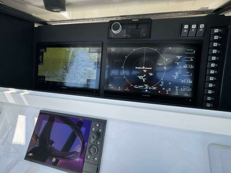 2022 Onslow Bay 33 TE