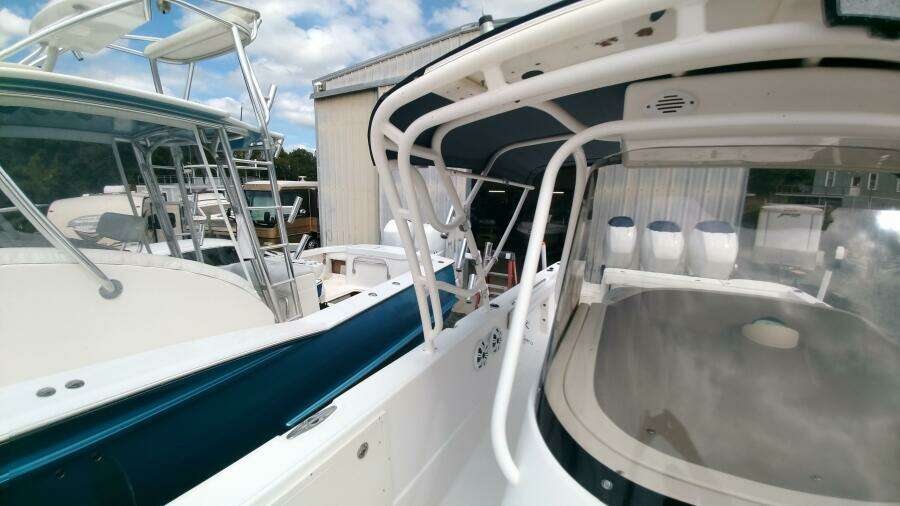 2006 Wellcraft 352 Sport