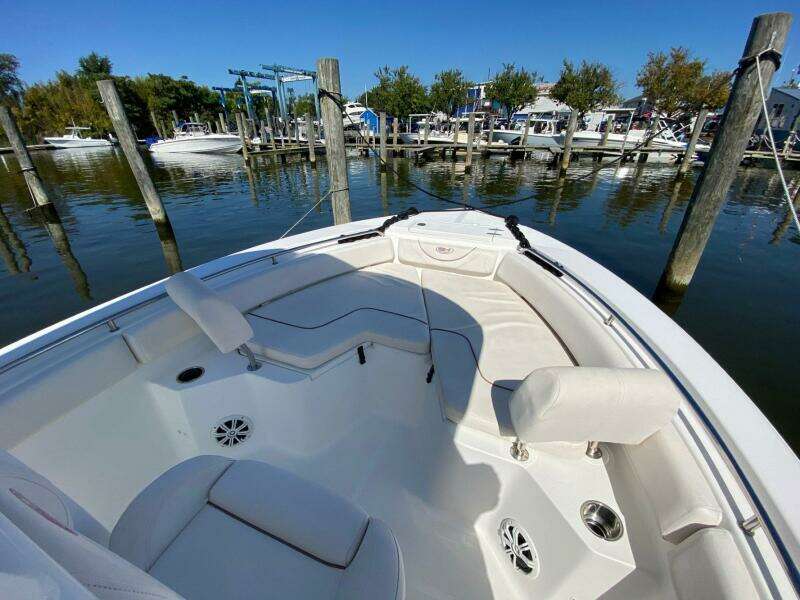 2015 Sea Hunt Ultra 234