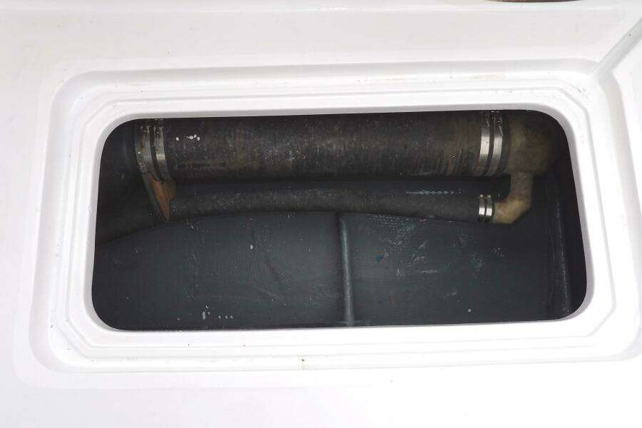 1991 Silverton 41 Convertible