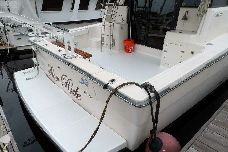 1991 Silverton 41 Convertible