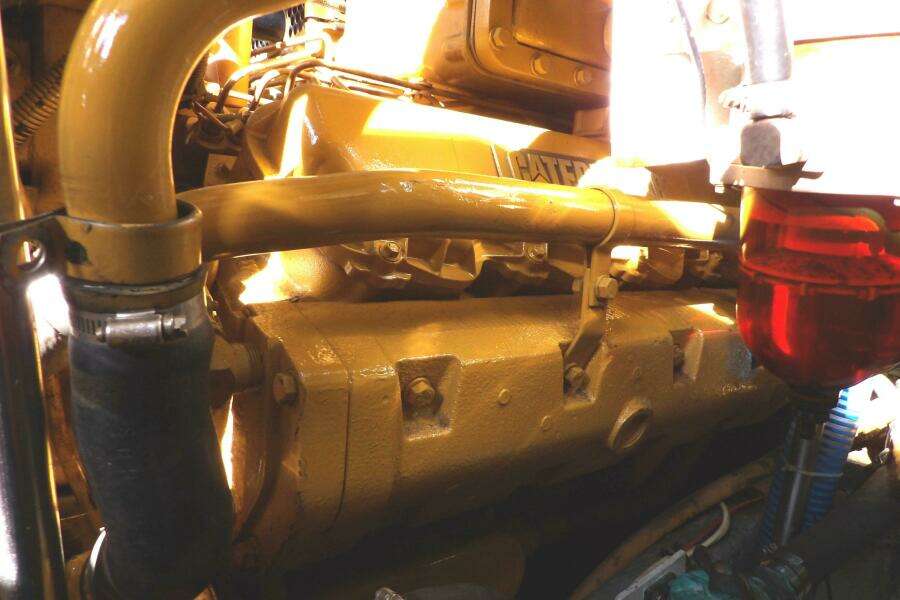 1991 Silverton 41 Convertible