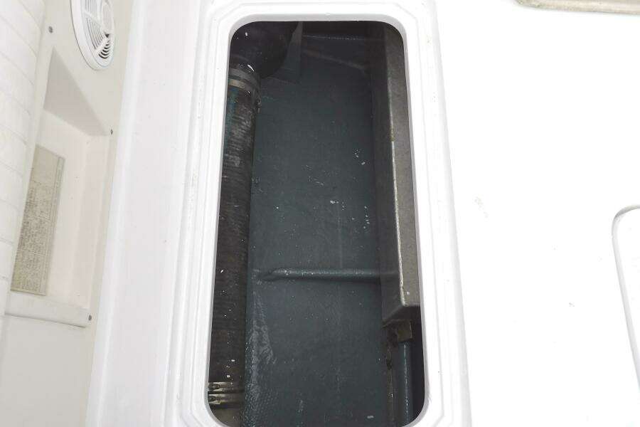 1991 Silverton 41 Convertible