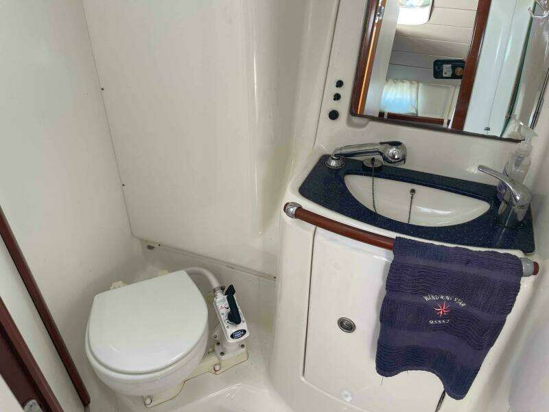 2004 Beneteau Oceanis 473