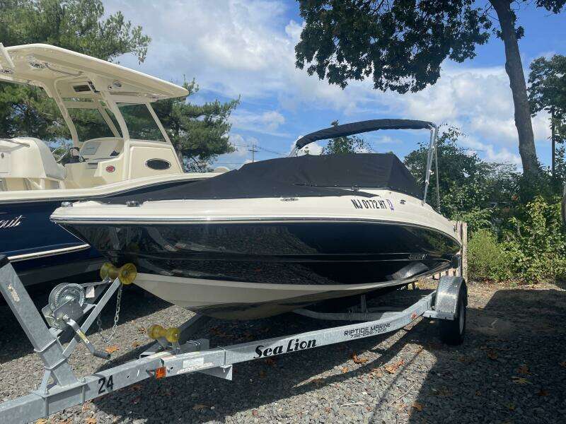 2023 Stingray 191 DC