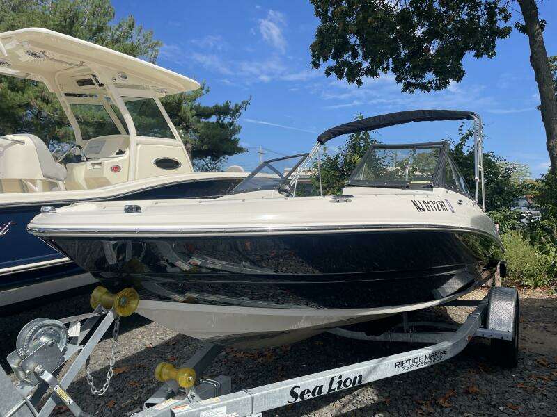 2023 Stingray 191 DC